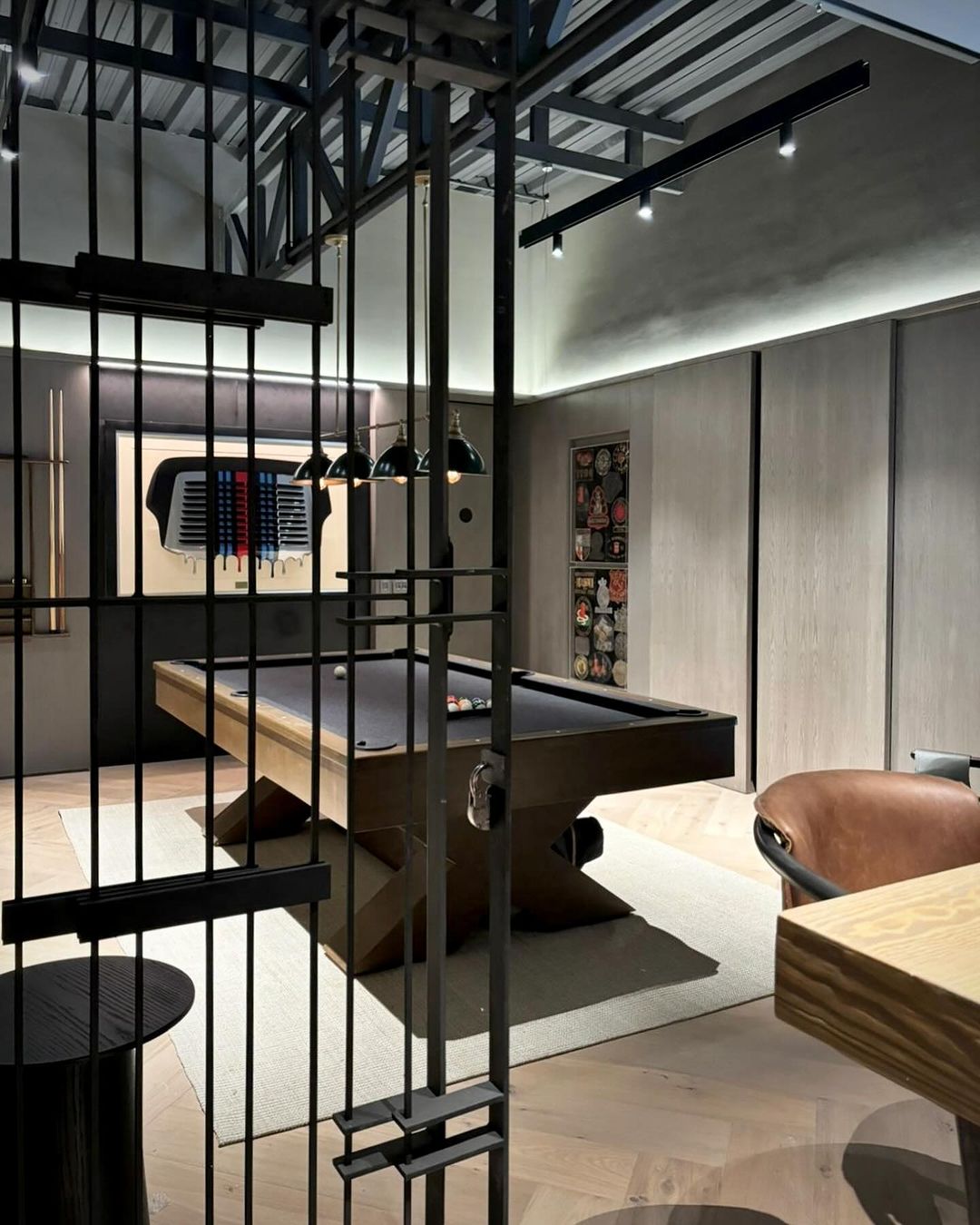 dekorasi man cave dengan desain aksen maskulin 01 » Ide Dekorasi Man Cave dengan Beragam Gaya Desain dan Aksen Maskulin