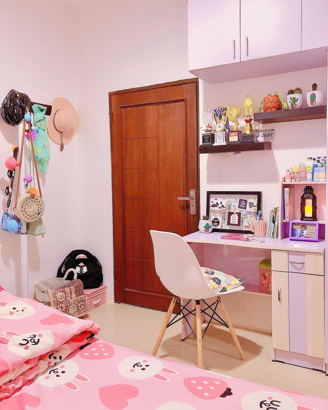 meja belajar anak unik » Meja Belajar Klasik Nan Unik
